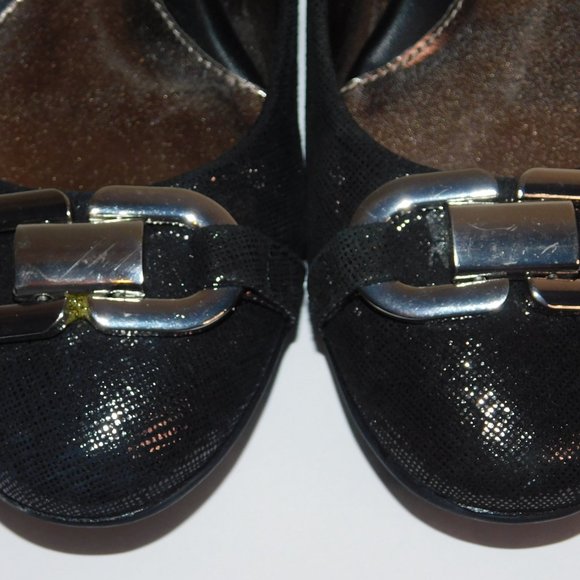 "SOLOS" By Softspots Metallic Black Leather Flats - Picture 6 of 11